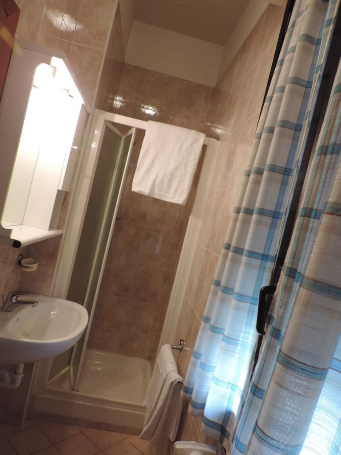 Hotel Cinzia 사비냐노 술 파나로 외부 사진