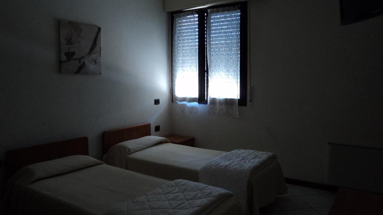 Hotel Cinzia 사비냐노 술 파나로 외부 사진