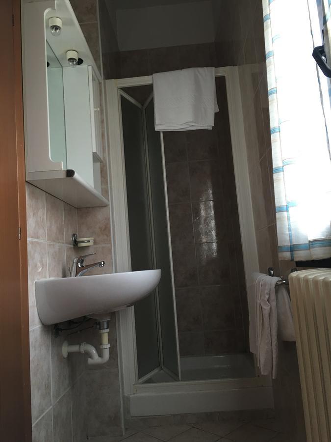 Hotel Cinzia 사비냐노 술 파나로 외부 사진