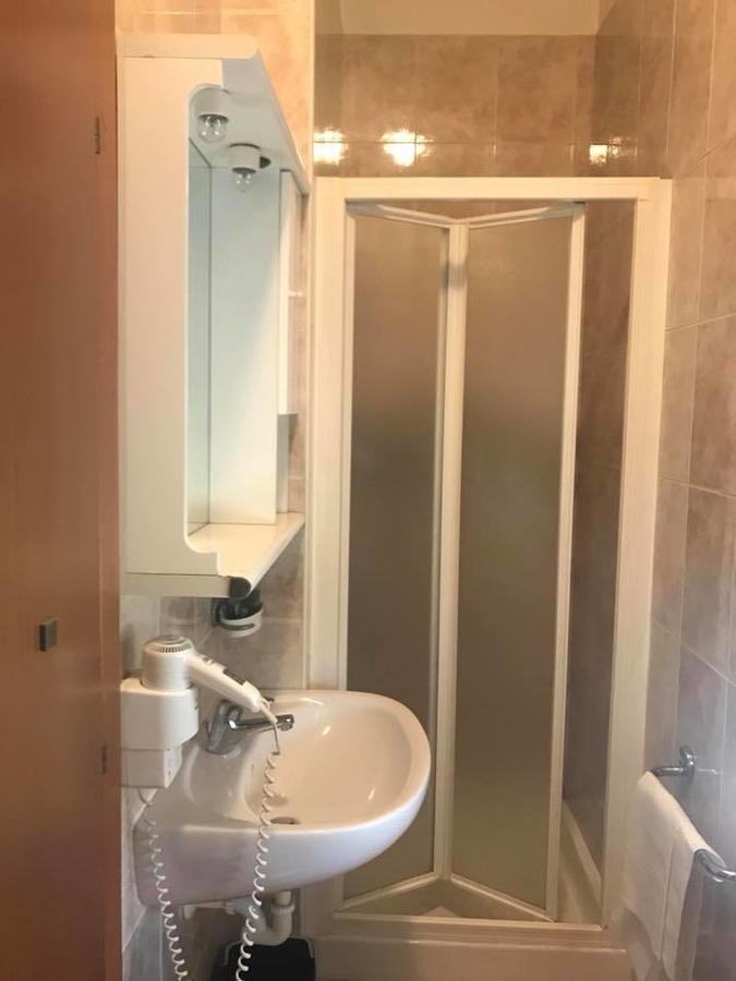 Hotel Cinzia 사비냐노 술 파나로 외부 사진
