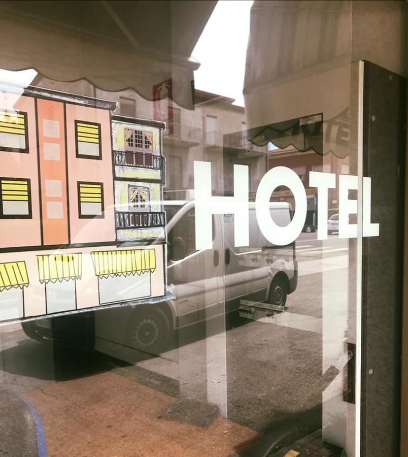 Hotel Cinzia 사비냐노 술 파나로 외부 사진